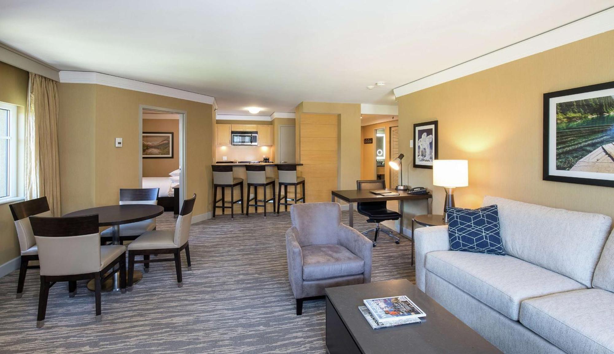 Hilton Whistler Resort & Spa Экстерьер фото