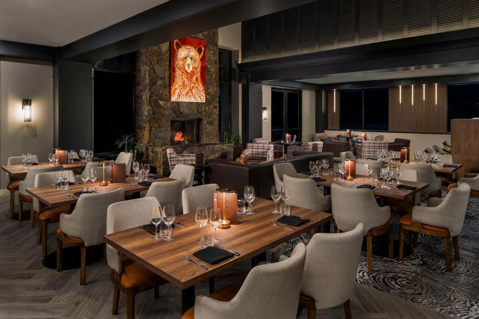 Hilton Whistler Resort & Spa Экстерьер фото