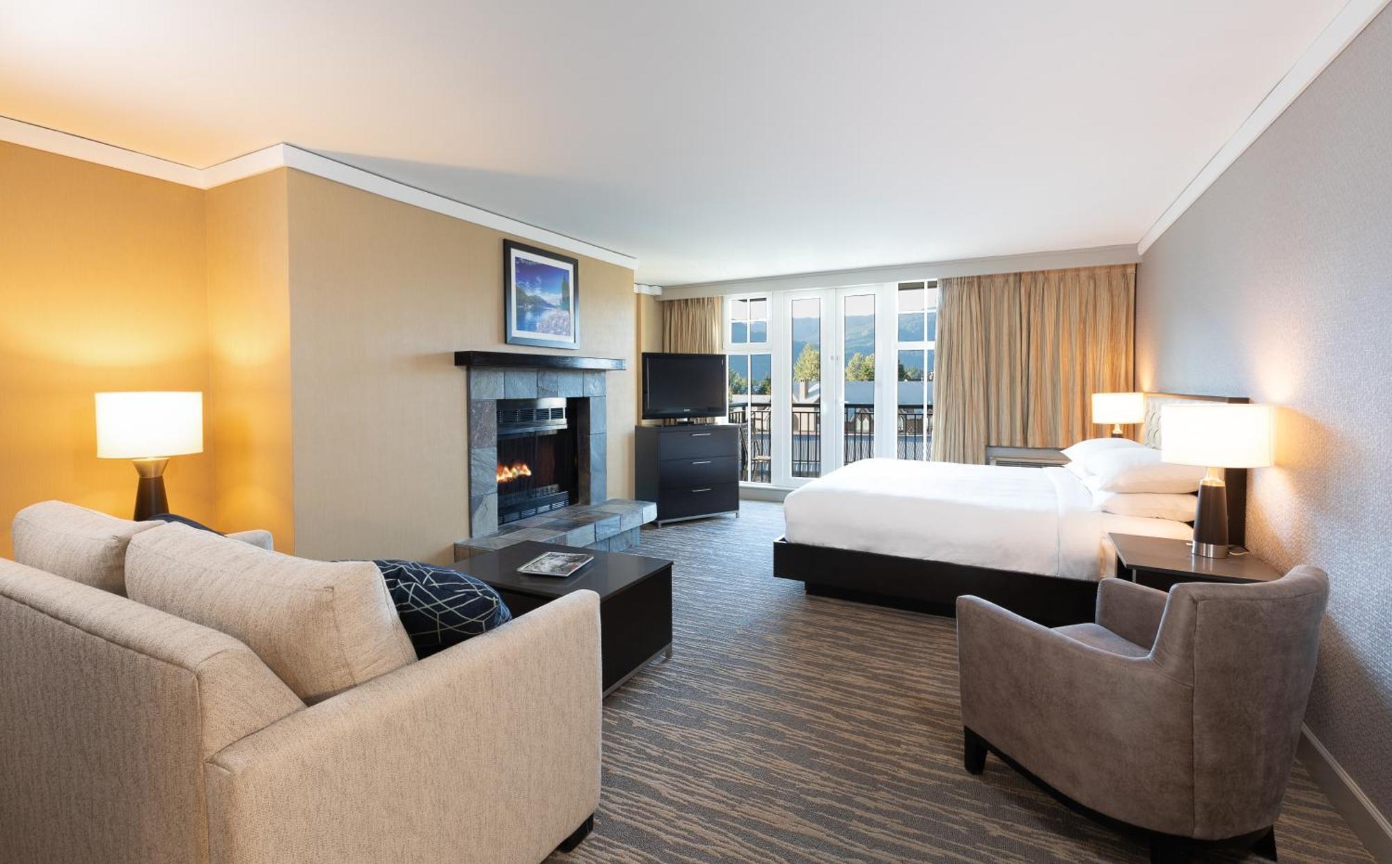 Hilton Whistler Resort & Spa Экстерьер фото